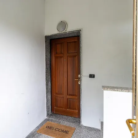 Apartmán Cozy Flat With Private Garden